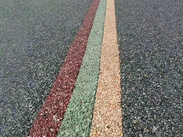 膠粘石地坪的施工方法是什么？有哪些注意事項？